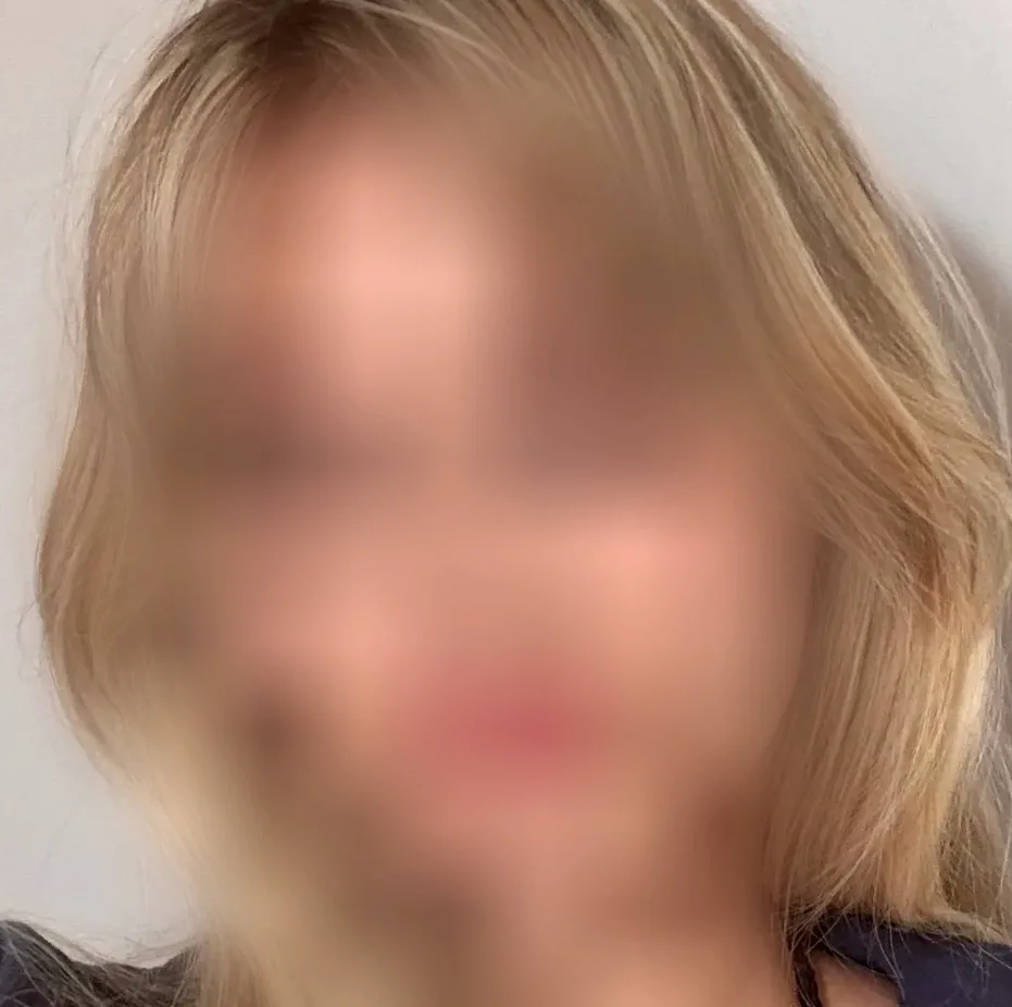 Kirsi, 20