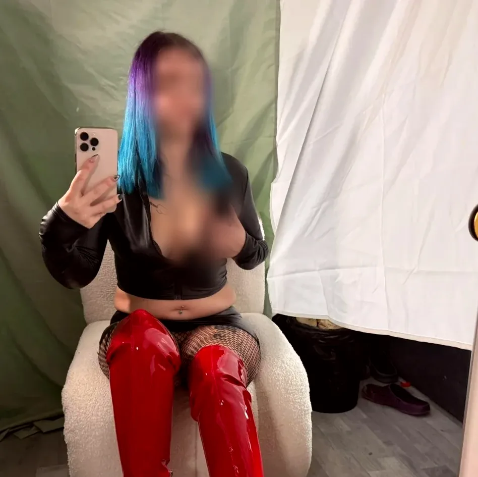 Marja, 27
